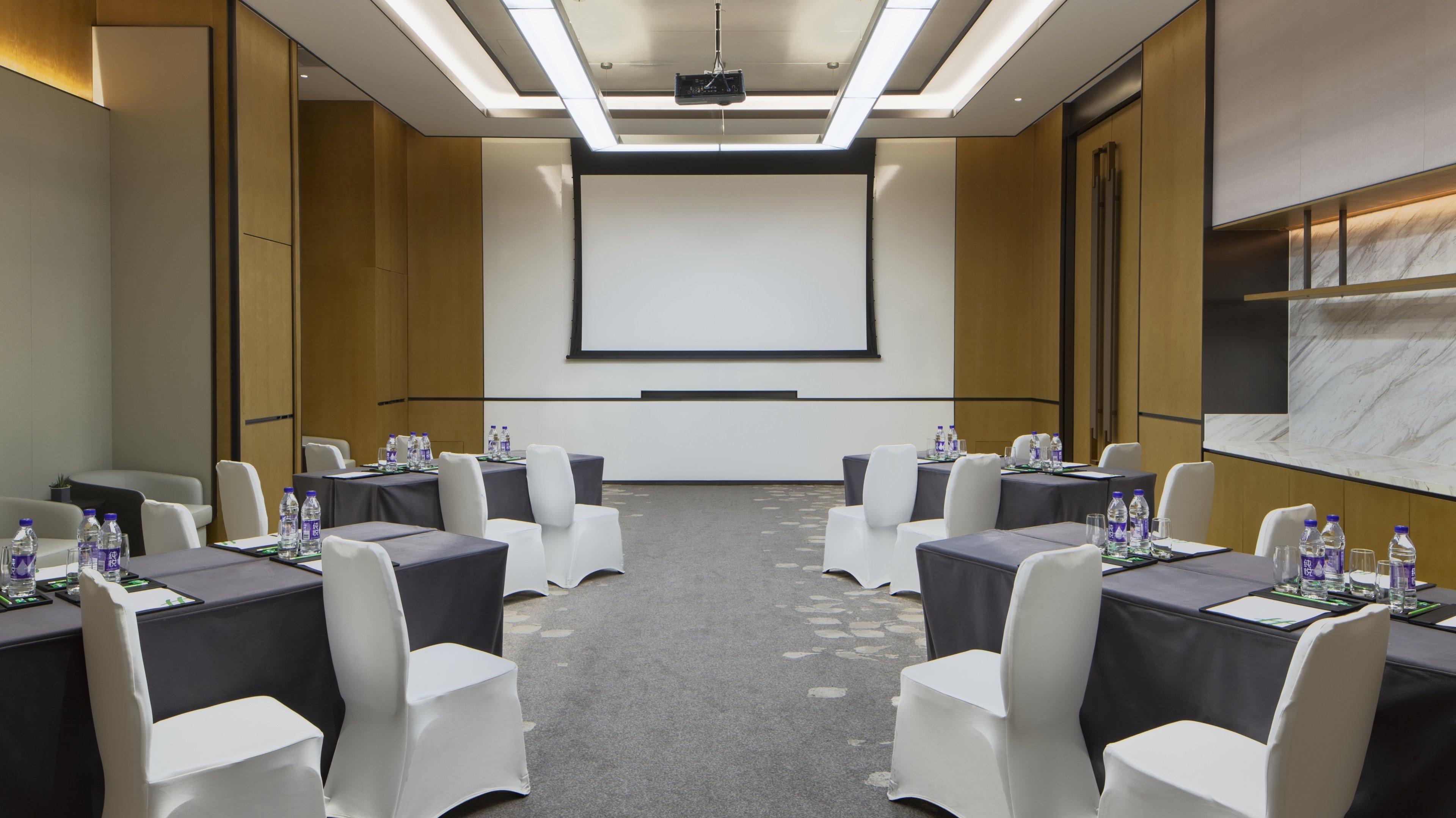 Holiday Inn & Suites Tianjin Downtown By Ihg,Tianjin Drum Tower,Joycity Shopping Mall,Tianjin Ancient Cultural Street,Haihe River,The Porcelain House,Convenient Access To Tianjin Binhai International Airport Esterno foto